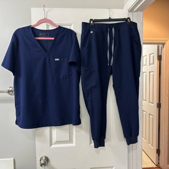 Navy Figs Scrubs Set - Picture 1 of 5